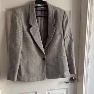 Evan Picone Houndstooth Blazer in Gray